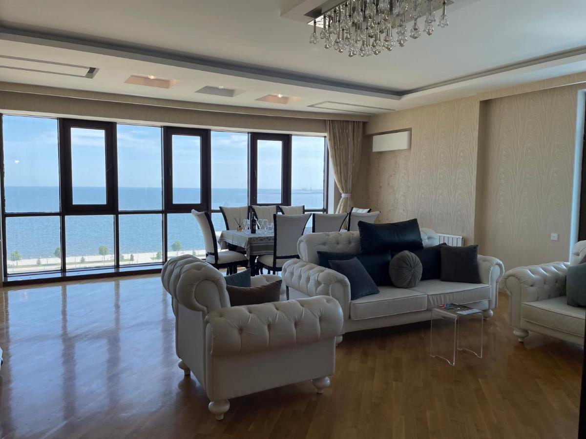 Megafun Appartement Bakoe Buitenkant foto
